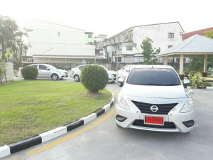 เรียนขับรถพร้อมใบขับขี่