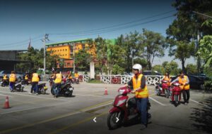 สอนขับรถปทุมวัน